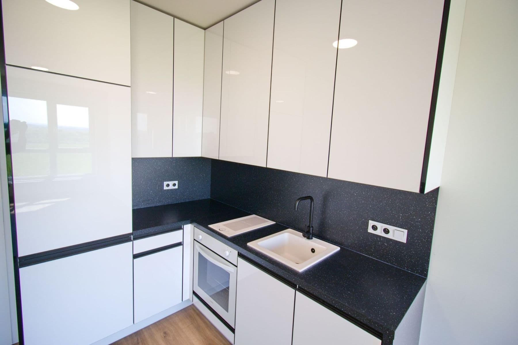 Pronájem bytu 1+kk 39 m², Arnošta Valenty, Praha, Praha Pronájem bytu 1+kk 39 m², Arnošta Valenty, Praha, Praha