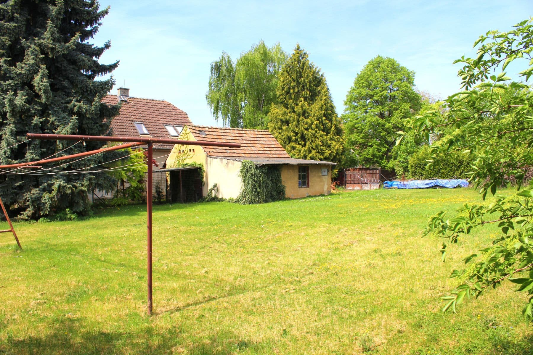 Prodej pozemku 1.914 m², Veleňská, Přezletice, Středočeský kraj Prodej pozemku 1.914 m², Veleňská, Přezletice, Středočeský kraj