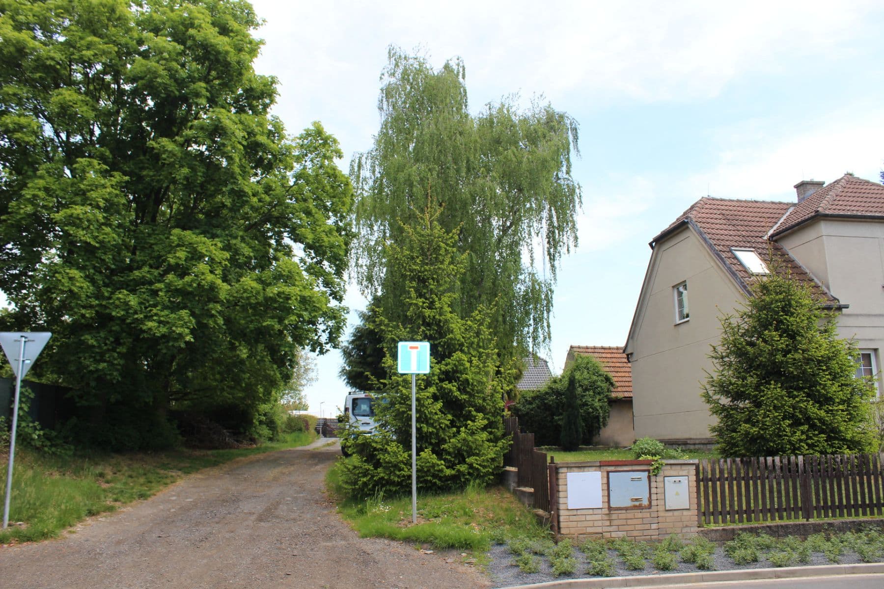 Prodej pozemku 1.914 m², Veleňská, Přezletice, Středočeský kraj Prodej pozemku 1.914 m², Veleňská, Přezletice, Středočeský kraj