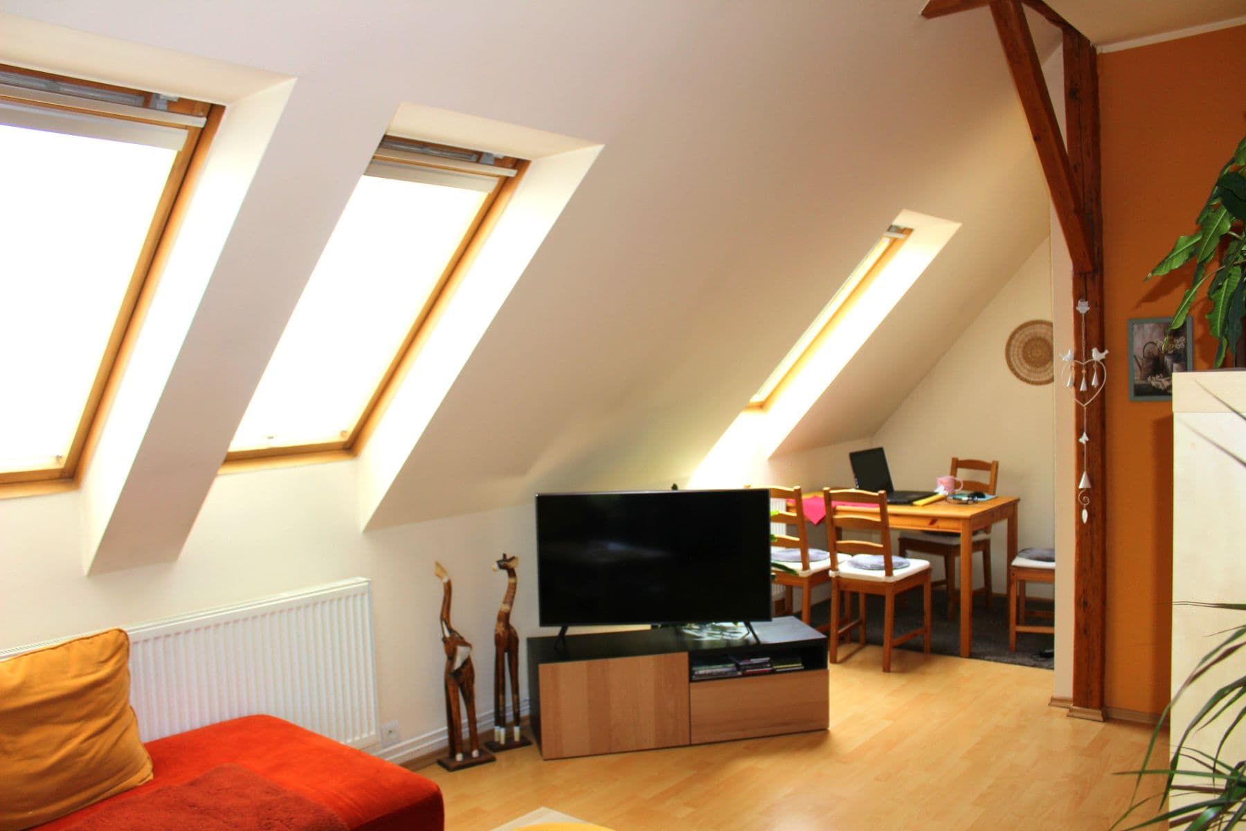 Prodej domu 135 m², pozemek 1.914 m², Veleňská, Přezletice, Středočeský kraj Prodej domu 135 m², pozemek 1.914 m², Veleňská, Přezletice, Středočeský kraj