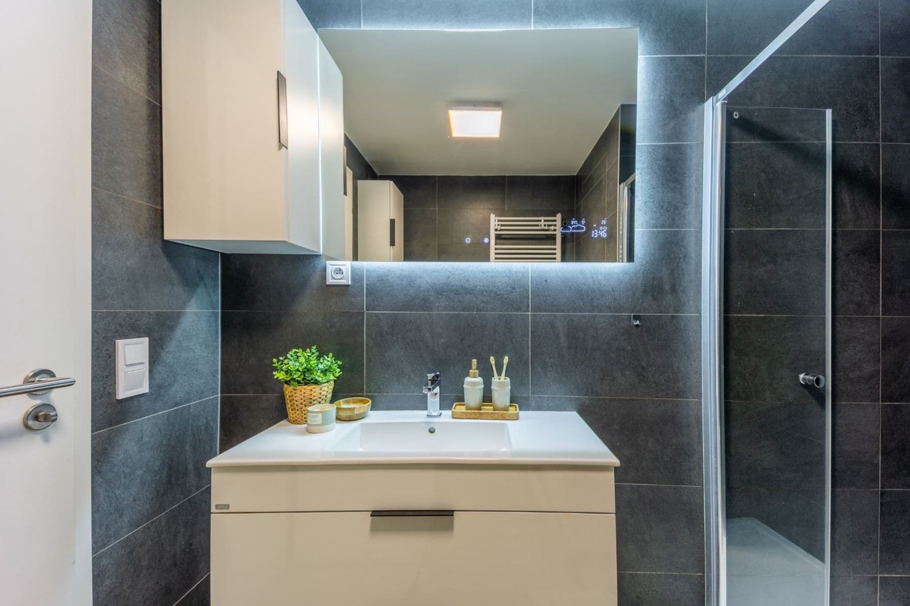 Pronájem bytu 1+kk 39 m², Štěchovická, Praha, Praha Pronájem bytu 1+kk 39 m², Štěchovická, Praha, Praha