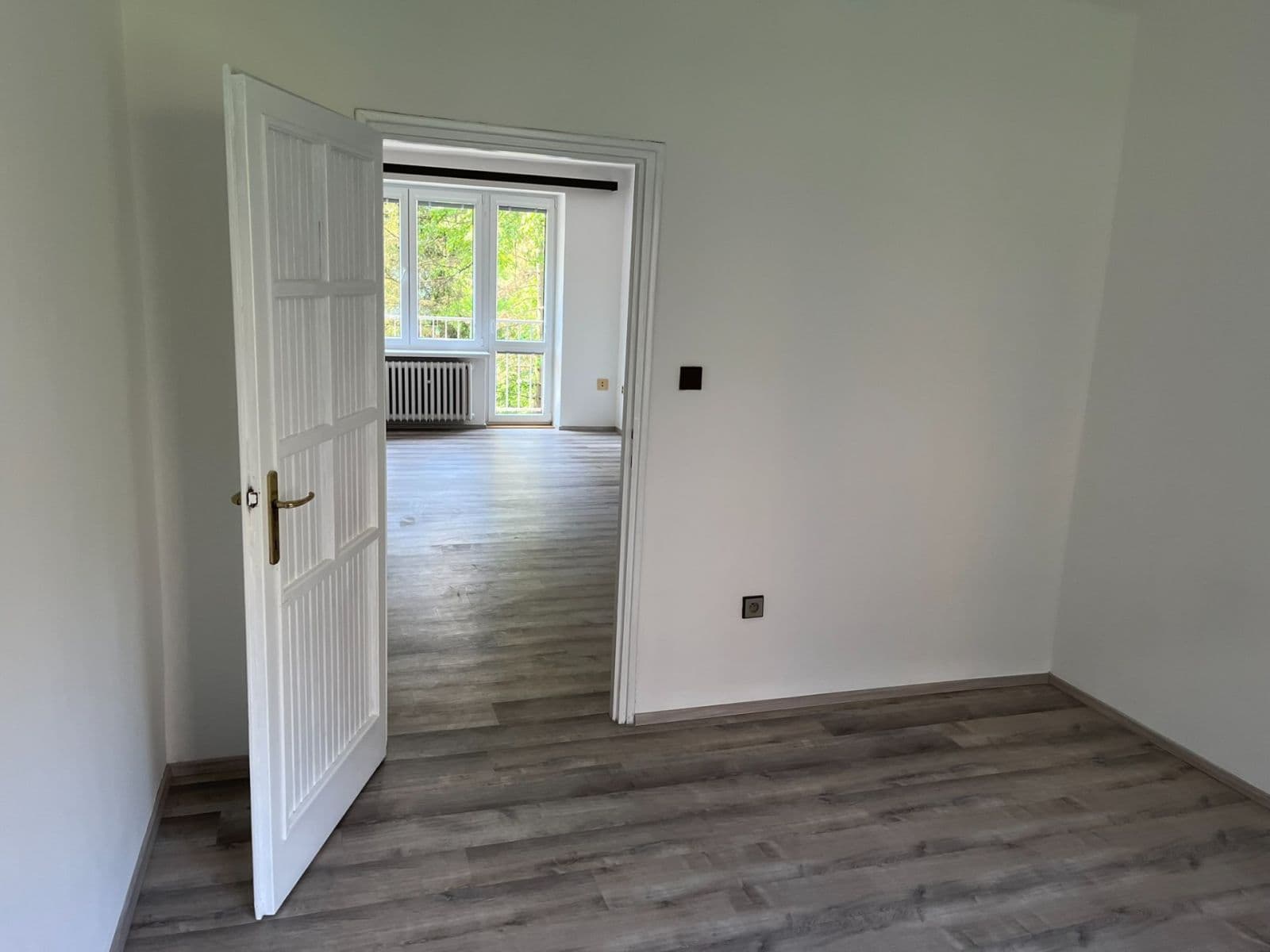 Pronájem bytu 2+1 55 m², Slovenského národního povstání, Liberec, Liberecký kraj Pronájem bytu 2+1 55 m², Slovenského národního povstání, Liberec, Liberecký kraj
