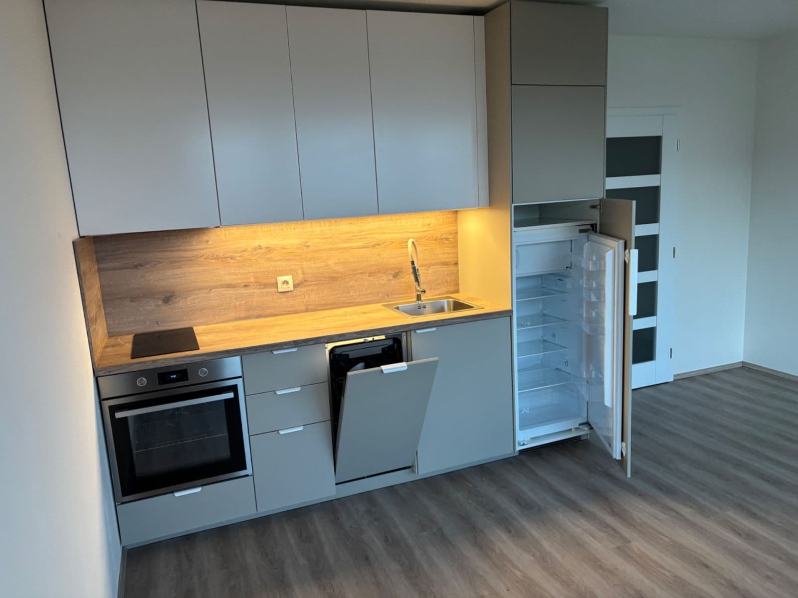 Pronájem bytu 1+kk 26 m², Imrychova, Praha, Praha Pronájem bytu 1+kk 26 m², Imrychova, Praha, Praha