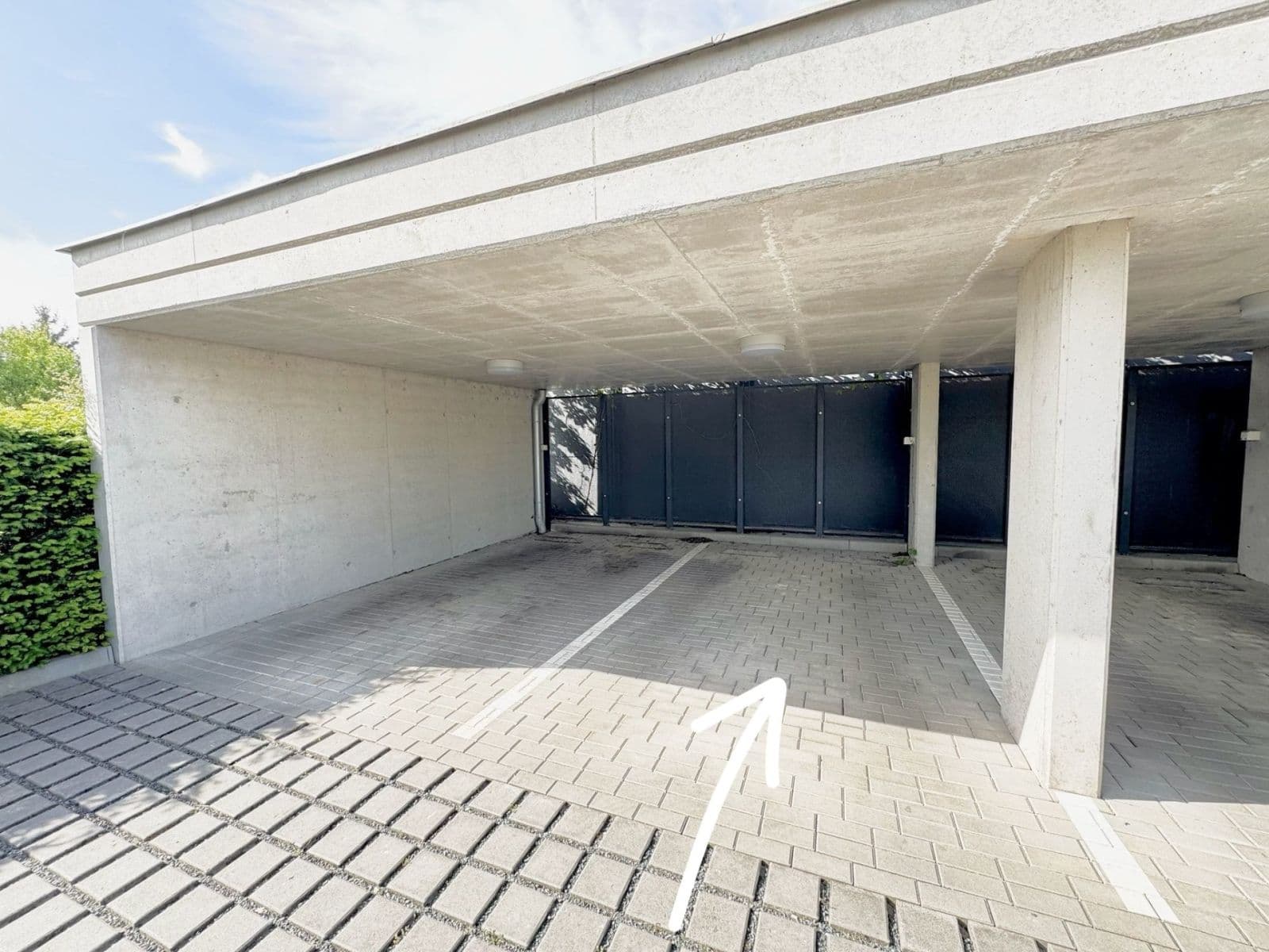 Prodej garáže 15 m², Menšíkova, Brno, Jihomoravský kraj Prodej garáže 15 m², Menšíkova, Brno, Jihomoravský kraj
