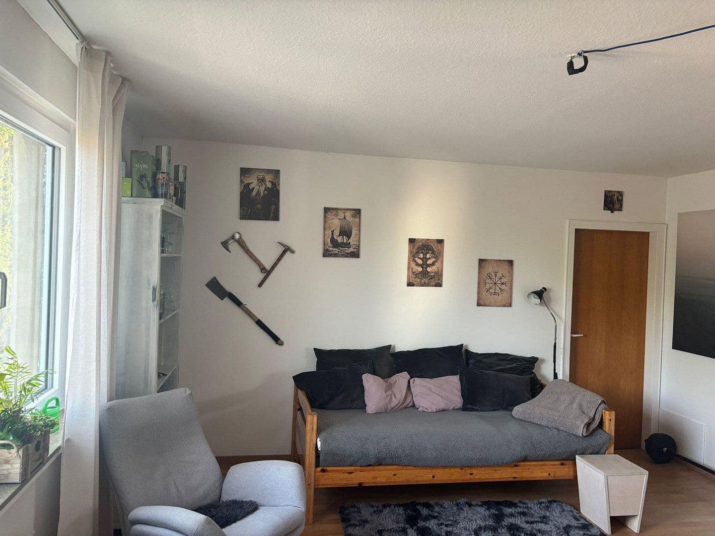 Pronájem bytu 2+1 44 m², Heidestr. 172, Köln, Severní Porýní-Vestfálsko Pronájem bytu 2+1 44 m², Heidestr. 172, Köln, Severní Porýní-Vestfálsko