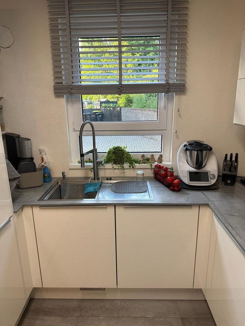 Prodej domu 152 m², pozemek 264 m², Nieder-Olm, Porýní-Falc Prodej domu 152 m², pozemek 264 m², Nieder-Olm, Porýní-Falc