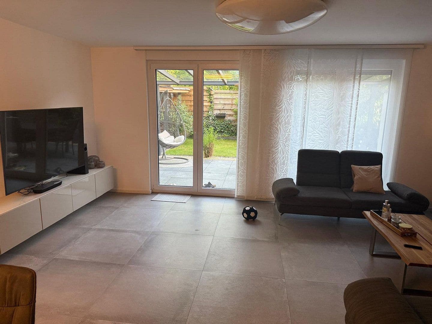 Prodej domu 152 m², pozemek 264 m², Nieder-Olm, Porýní-Falc Prodej domu 152 m², pozemek 264 m², Nieder-Olm, Porýní-Falc