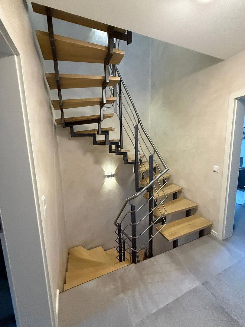 Prodej domu 152 m², pozemek 264 m², Nieder-Olm, Porýní-Falc Prodej domu 152 m², pozemek 264 m², Nieder-Olm, Porýní-Falc