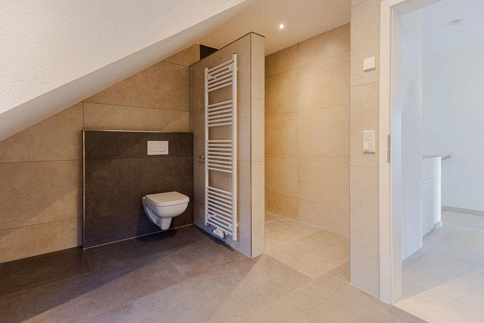 Prodej domu 125 m², pozemek 544 m², Ibbenbüren, Severní Porýní-Vestfálsko Prodej domu 125 m², pozemek 544 m², Ibbenbüren, Severní Porýní-Vestfálsko