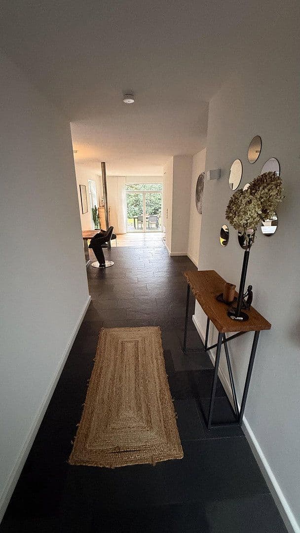 Pronájem domu 200 m², pozemek 1.333 m², Seevetal, Dolní Sasko Pronájem domu 200 m², pozemek 1.333 m², Seevetal, Dolní Sasko