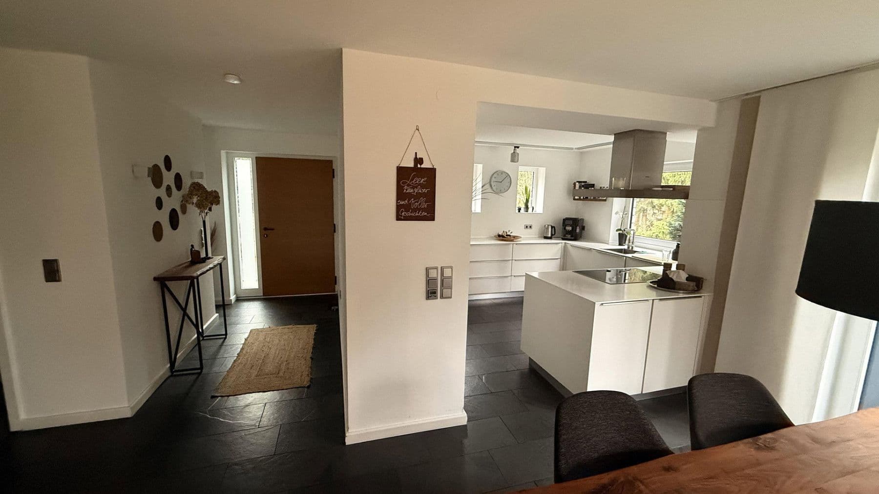 Pronájem domu 200 m², pozemek 1.333 m², Seevetal, Dolní Sasko Pronájem domu 200 m², pozemek 1.333 m², Seevetal, Dolní Sasko