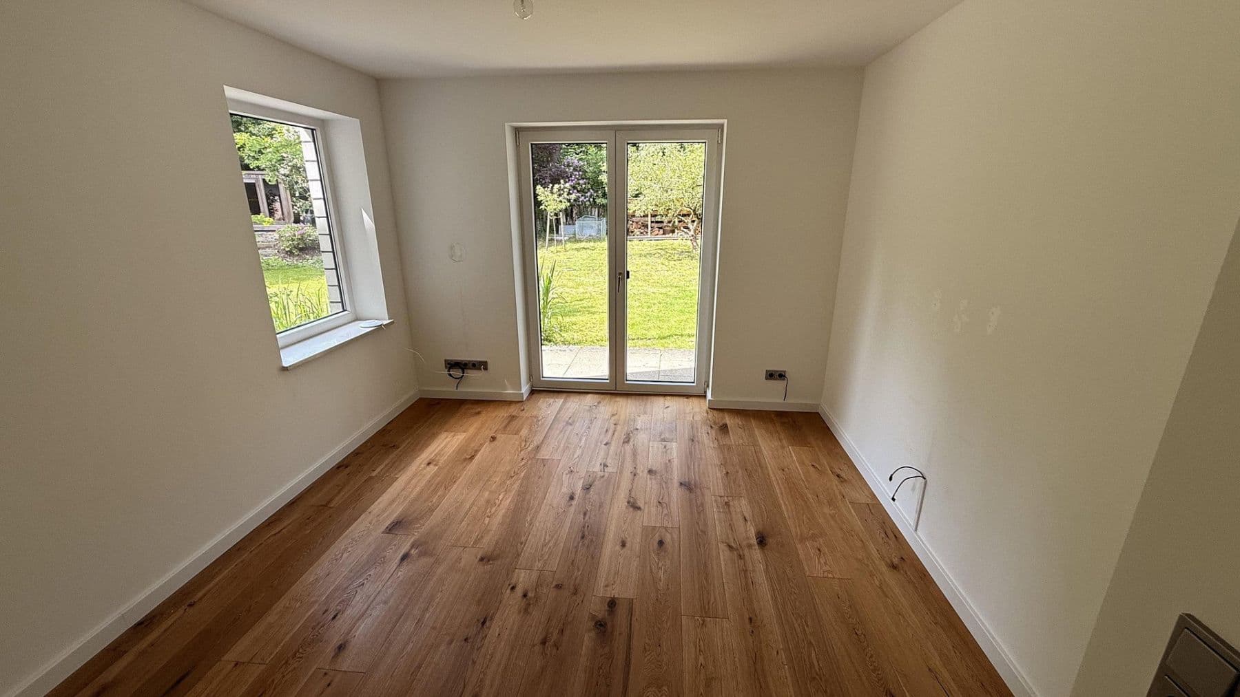 Pronájem domu 200 m², pozemek 1.333 m², Seevetal, Dolní Sasko Pronájem domu 200 m², pozemek 1.333 m², Seevetal, Dolní Sasko