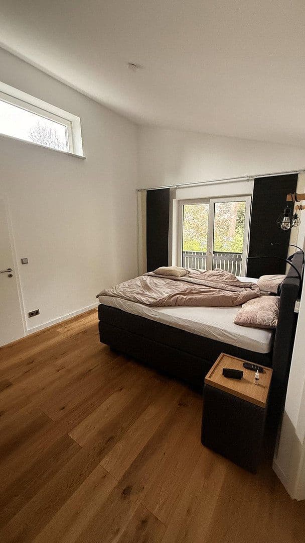 Pronájem domu 200 m², pozemek 1.333 m², Seevetal, Dolní Sasko Pronájem domu 200 m², pozemek 1.333 m², Seevetal, Dolní Sasko