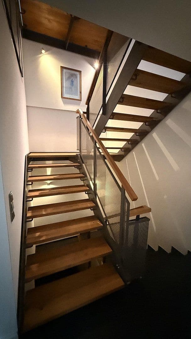 Pronájem domu 200 m², pozemek 1.333 m², Seevetal, Dolní Sasko Pronájem domu 200 m², pozemek 1.333 m², Seevetal, Dolní Sasko