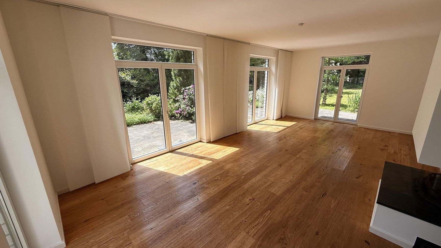 Pronájem domu 200 m², pozemek 1.333 m², Seevetal, Dolní Sasko Pronájem domu 200 m², pozemek 1.333 m², Seevetal, Dolní Sasko