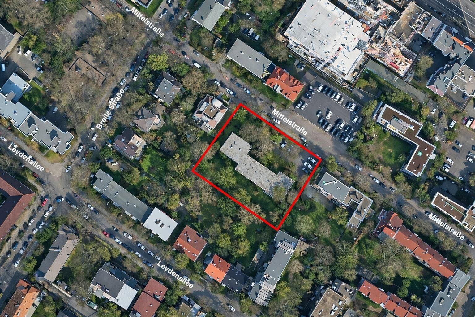 Prodej bytu 2+1 50 m², Mittelstraße 16, Berlin-Steglitz, Berlín Prodej bytu 2+1 50 m², Mittelstraße 16, Berlin-Steglitz, Berlín