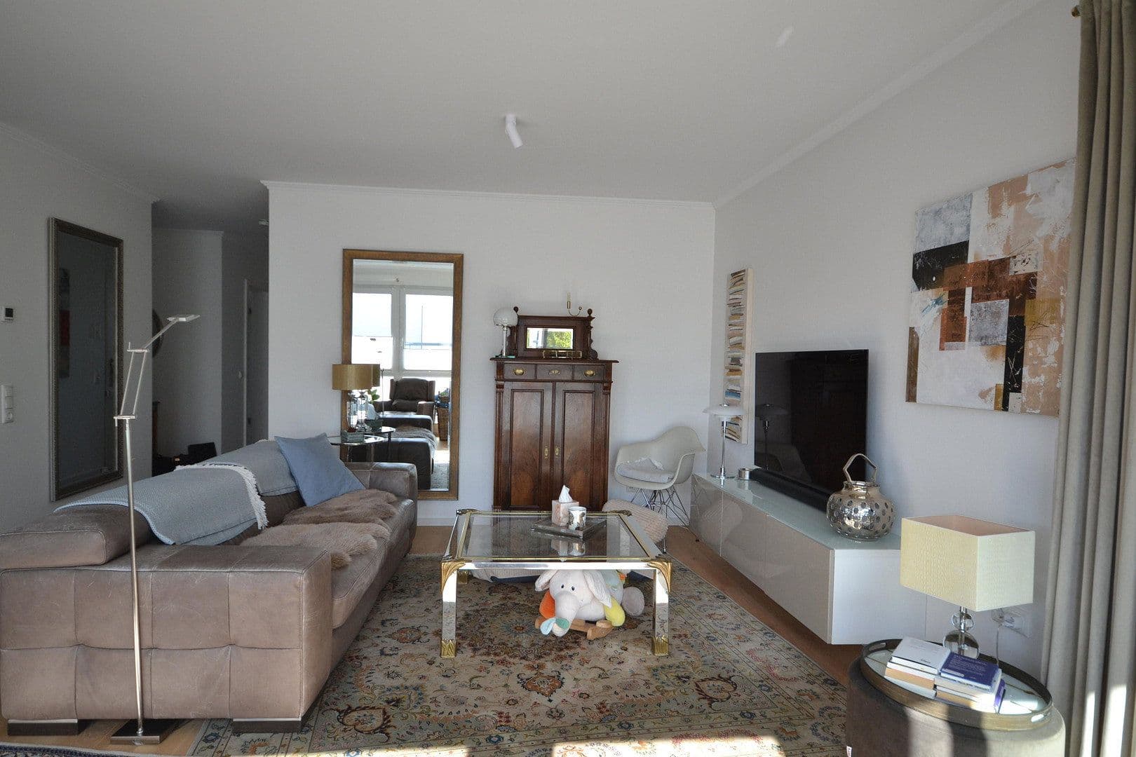 Prodej bytu 2+1 120 m², Hannoversche Straße 33 G, Hannover, Dolní Sasko Prodej bytu 2+1 120 m², Hannoversche Straße 33 G, Hannover, Dolní Sasko