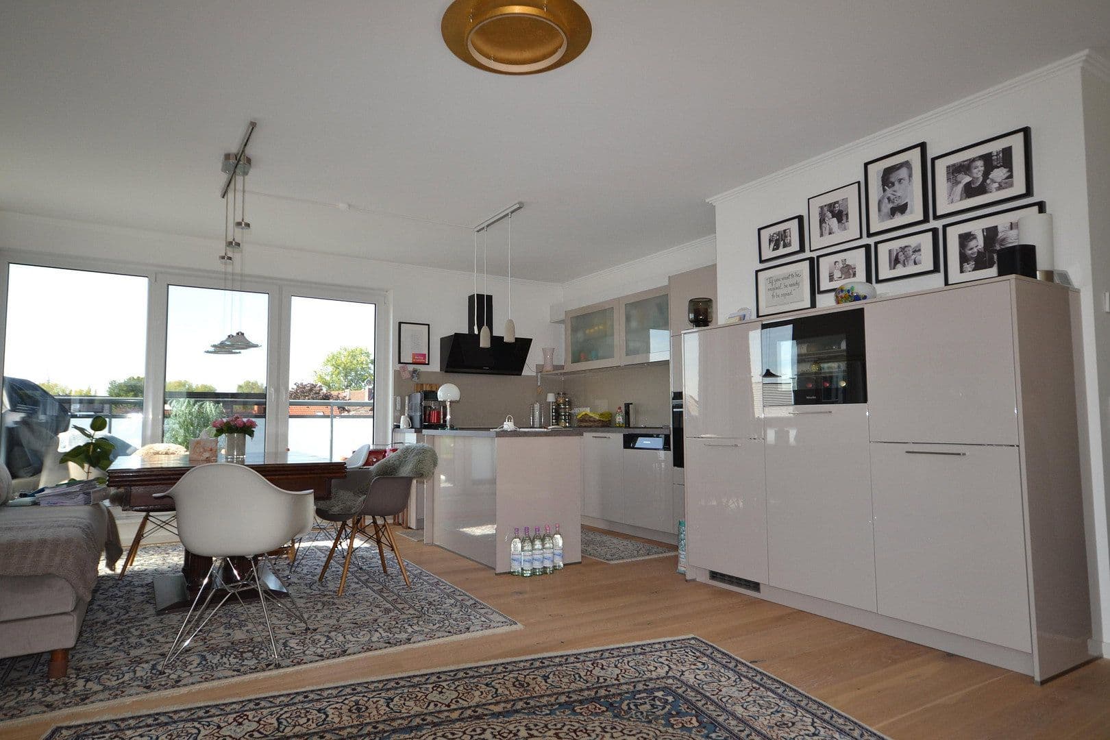 Prodej bytu 2+1 120 m², Hannoversche Straße 33 G, Hannover, Dolní Sasko Prodej bytu 2+1 120 m², Hannoversche Straße 33 G, Hannover, Dolní Sasko
