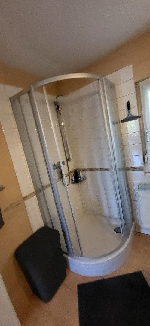 Pronájem bytu 2+1 63 m², Oberer Wingertweg 8, Pforzheim, Bádensko-Württembersko Pronájem bytu 2+1 63 m², Oberer Wingertweg 8, Pforzheim, Bádensko-Württembersko