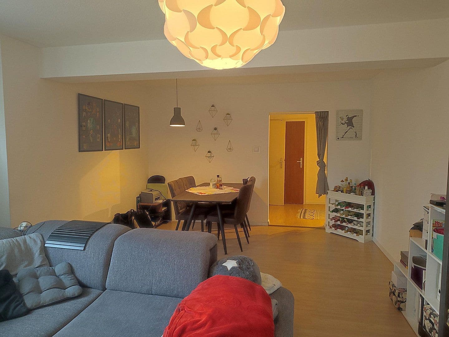 Pronájem bytu 3+1 98 m², Spittlertorgraben 35, Nürnberg, Bavorsko Pronájem bytu 3+1 98 m², Spittlertorgraben 35, Nürnberg, Bavorsko