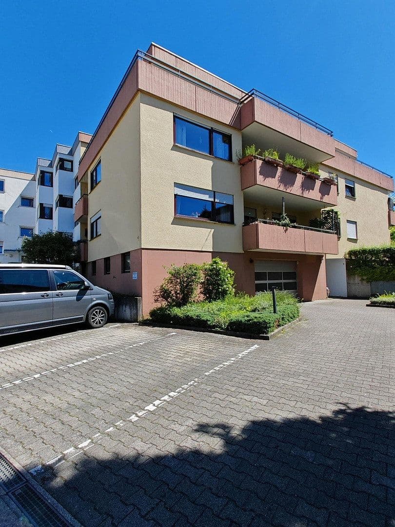 Prodej bytu 3+1 90 m², Tannenweg, Winnenden, Bádensko-Württembersko Prodej bytu 3+1 90 m², Tannenweg, Winnenden, Bádensko-Württembersko