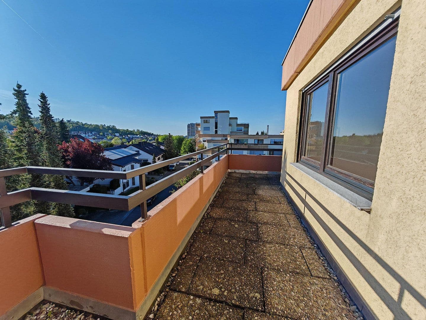 Prodej bytu 3+1 90 m², Tannenweg, Winnenden, Bádensko-Württembersko Prodej bytu 3+1 90 m², Tannenweg, Winnenden, Bádensko-Württembersko