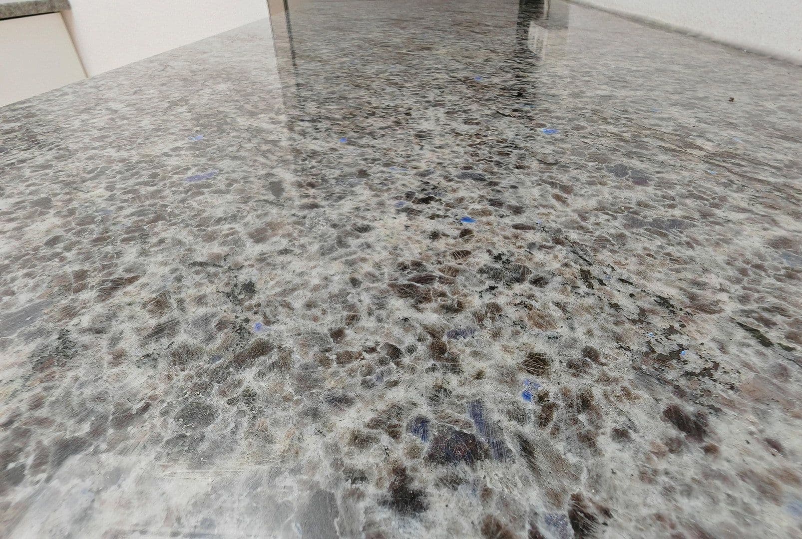 Prodej bytu 3+1 90 m², Tannenweg, Winnenden, Bádensko-Württembersko Prodej bytu 3+1 90 m², Tannenweg, Winnenden, Bádensko-Württembersko