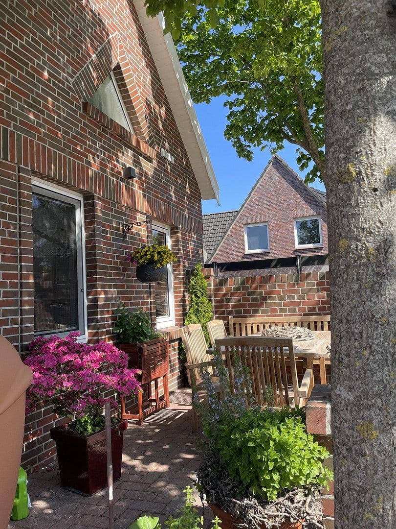 Prodej domu 220 m², pozemek 440 m², Brauereistraße 2, Krummhörn, Dolní Sasko Prodej domu 220 m², pozemek 440 m², Brauereistraße 2, Krummhörn, Dolní Sasko