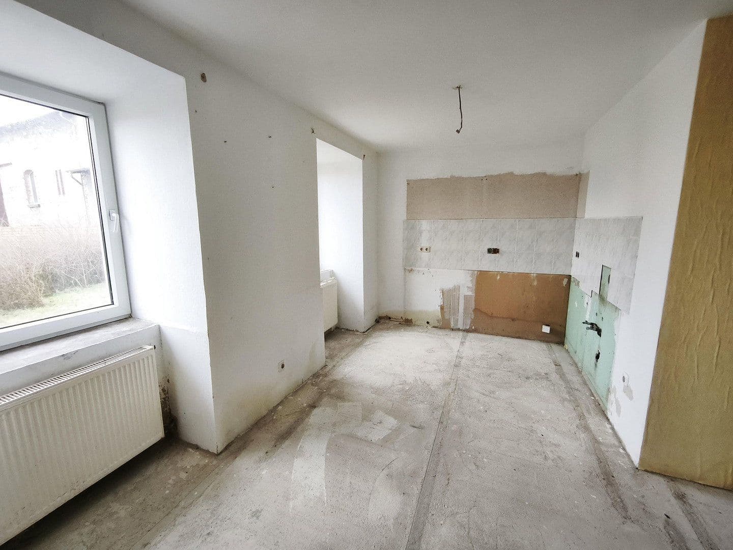 Prodej domu 167 m², pozemek 801 m², Gnetsch 5, Bernburg, Sasko-Anhaltsko Prodej domu 167 m², pozemek 801 m², Gnetsch 5, Bernburg, Sasko-Anhaltsko