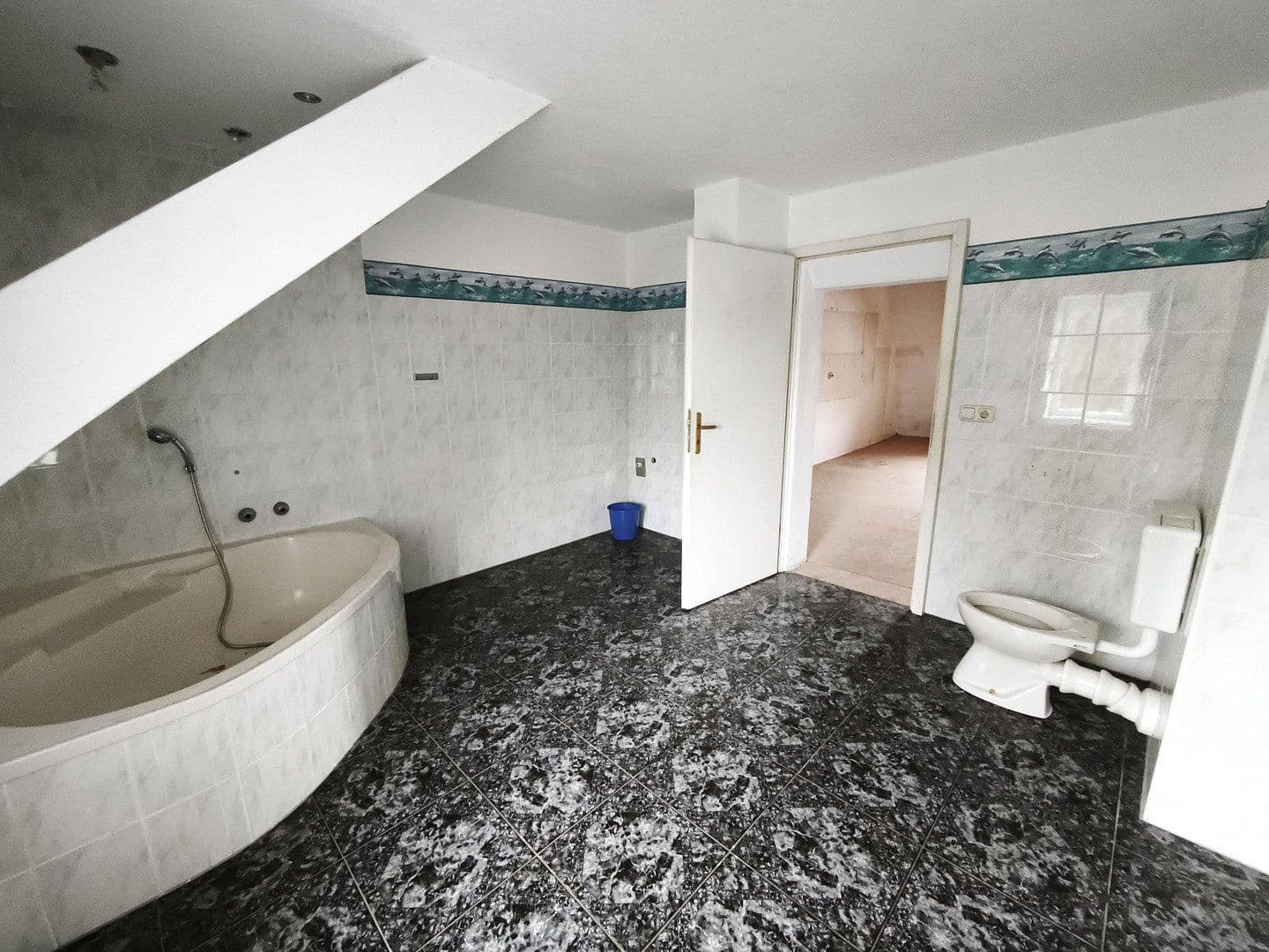 Prodej domu 167 m², pozemek 801 m², Gnetsch 5, Bernburg, Sasko-Anhaltsko Prodej domu 167 m², pozemek 801 m², Gnetsch 5, Bernburg, Sasko-Anhaltsko