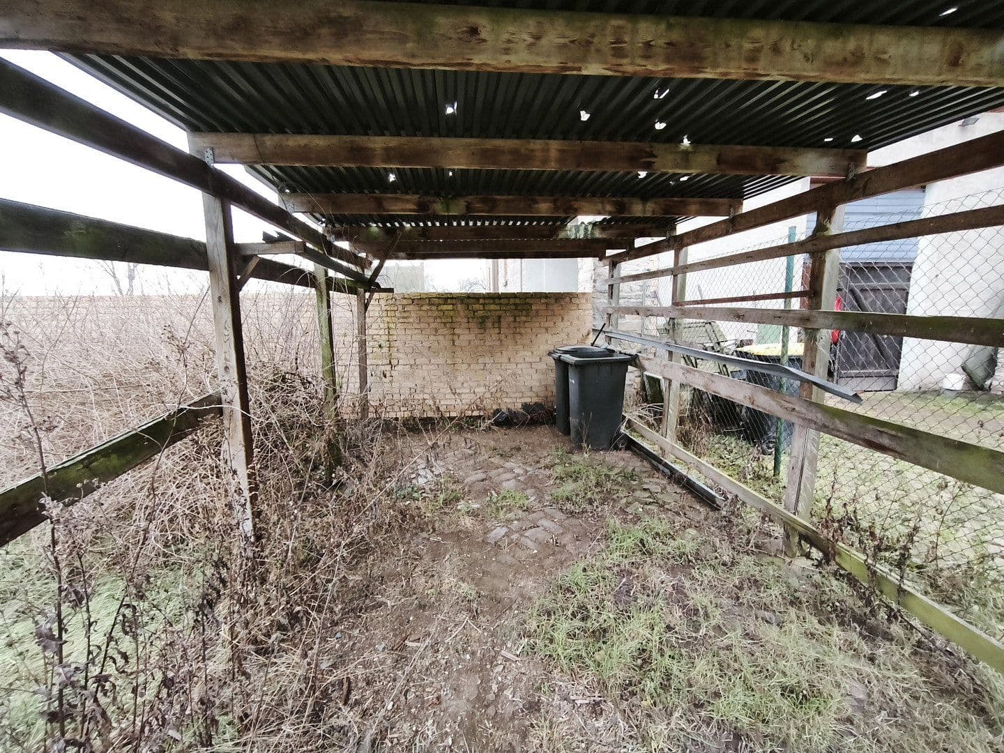 Prodej domu 167 m², pozemek 801 m², Gnetsch 5, Bernburg, Sasko-Anhaltsko Prodej domu 167 m², pozemek 801 m², Gnetsch 5, Bernburg, Sasko-Anhaltsko
