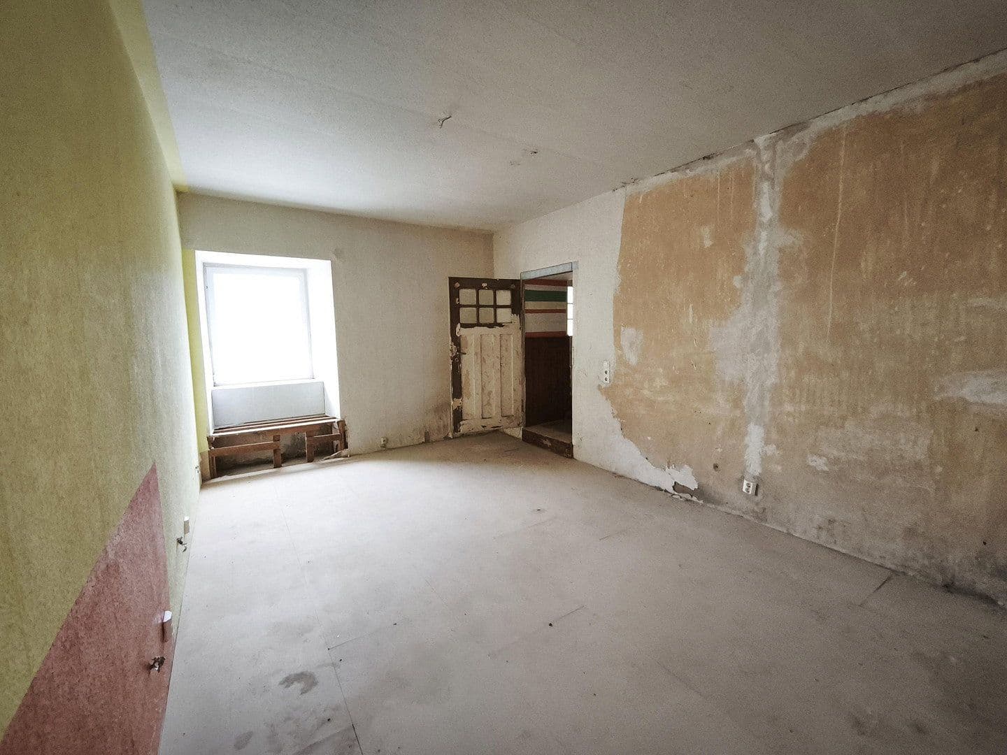 Prodej domu 167 m², pozemek 801 m², Gnetsch 5, Bernburg, Sasko-Anhaltsko Prodej domu 167 m², pozemek 801 m², Gnetsch 5, Bernburg, Sasko-Anhaltsko