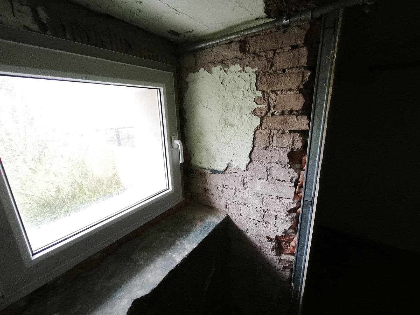 Prodej domu 167 m², pozemek 801 m², Gnetsch 5, Bernburg, Sasko-Anhaltsko Prodej domu 167 m², pozemek 801 m², Gnetsch 5, Bernburg, Sasko-Anhaltsko