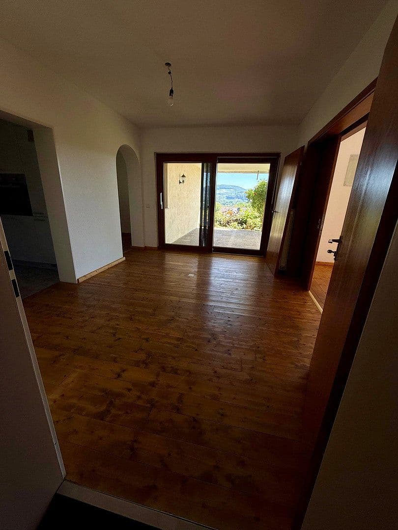 Pronájem domu 127 m², pozemek 15 m², Ringstraße 22, Murg, Bádensko-Württembersko Pronájem domu 127 m², pozemek 15 m², Ringstraße 22, Murg, Bádensko-Württembersko