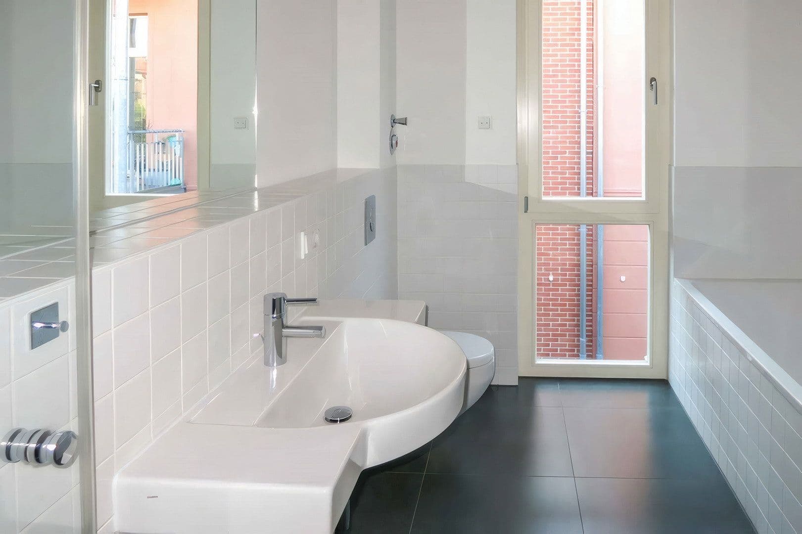 Pronájem bytu 3+1 90 m², Gutenbergstraße 83, Potsdam, Braniborsko Pronájem bytu 3+1 90 m², Gutenbergstraße 83, Potsdam, Braniborsko