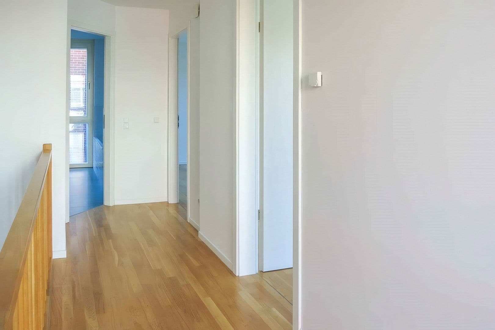 Pronájem bytu 3+1 90 m², Gutenbergstraße 83, Potsdam, Braniborsko Pronájem bytu 3+1 90 m², Gutenbergstraße 83, Potsdam, Braniborsko