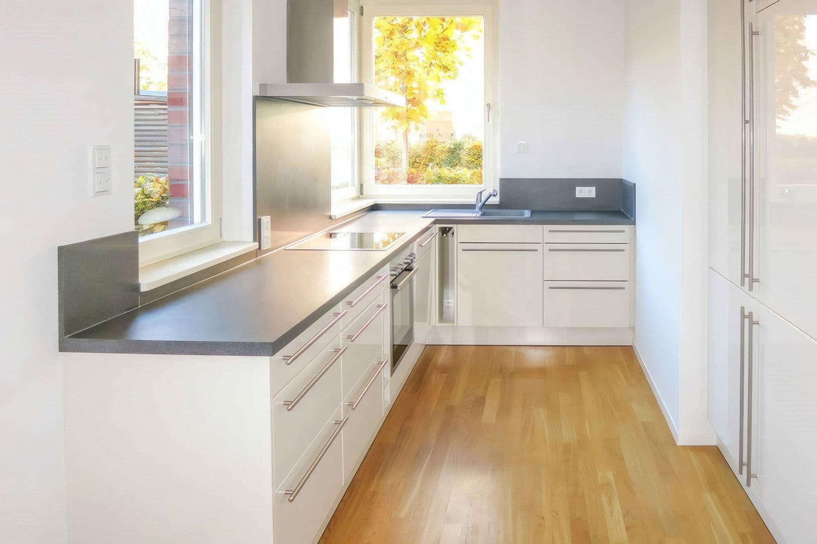 Pronájem bytu 3+1 90 m², Gutenbergstraße 83, Potsdam, Braniborsko Pronájem bytu 3+1 90 m², Gutenbergstraße 83, Potsdam, Braniborsko