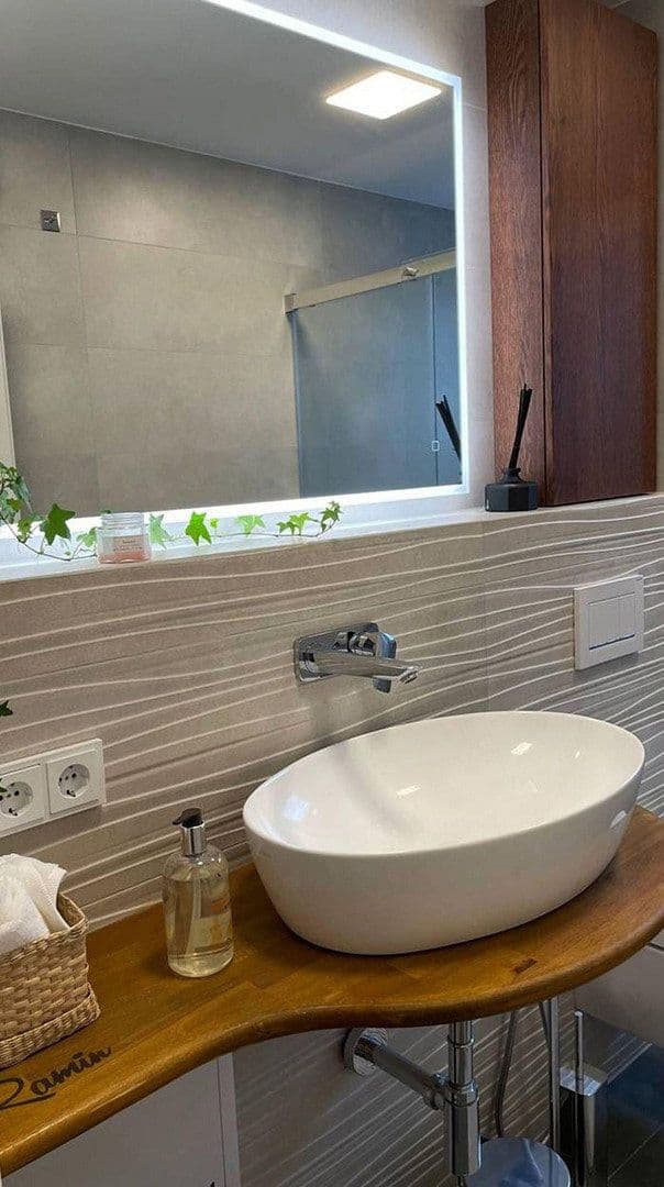 Pronájem bytu 2+1 53 m², Berlin, Berlín Pronájem bytu 2+1 53 m², Berlin, Berlín