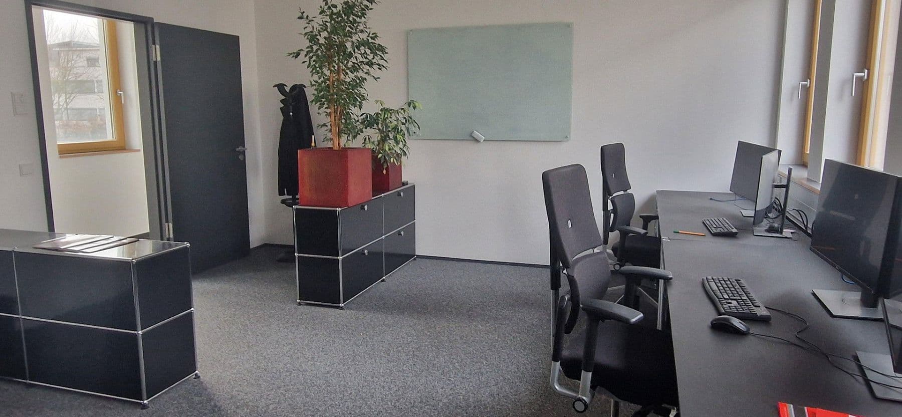 Pronájem kanceláře 190 m², Dieselstrase 10 71254 Ditzingen, Ditzingen, Bádensko-Württembersko Pronájem kanceláře 190 m², Dieselstrase 10 71254 Ditzingen, Ditzingen, Bádensko-Württembersko