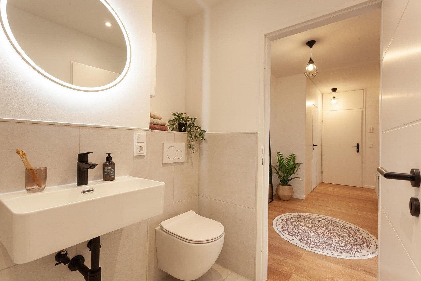 Prodej bytu 3+1 79 m², Mülheim an der Ruhr, Severní Porýní-Vestfálsko Prodej bytu 3+1 79 m², Mülheim an der Ruhr, Severní Porýní-Vestfálsko