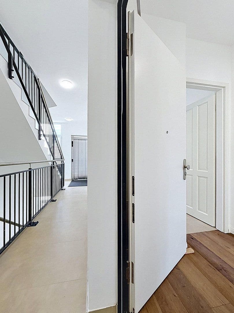 Pronájem bytu 2+1 53 m², Berlin, Berlín Pronájem bytu 2+1 53 m², Berlin, Berlín