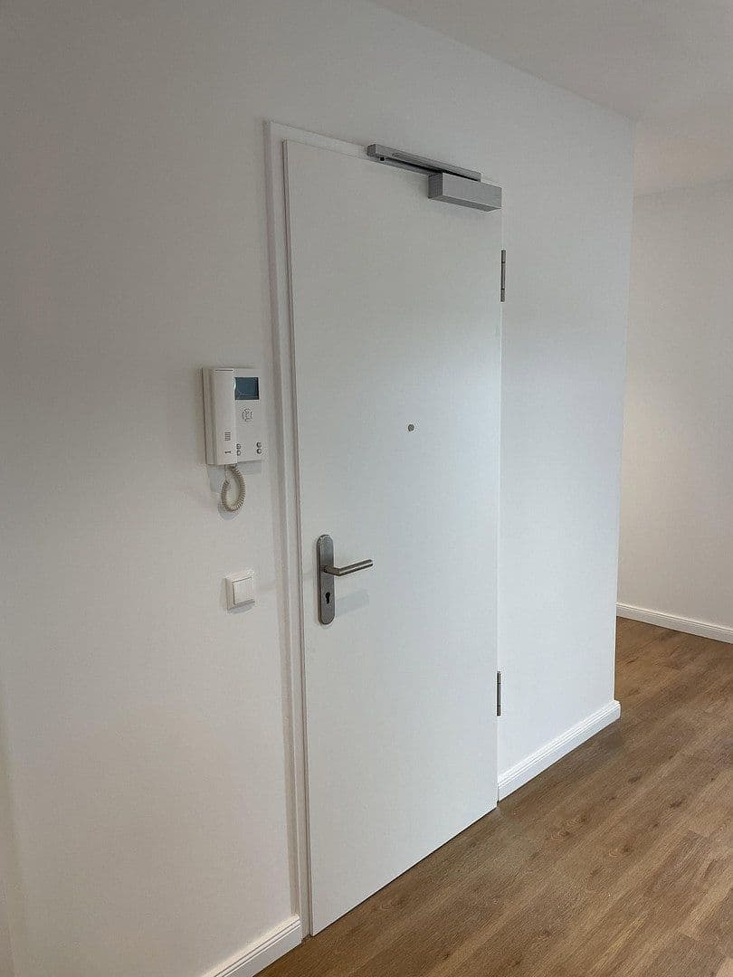 Pronájem kanceláře 153 m², Große Altefähre 20-22, Lübeck, Šlesvicko-Holštýnsko Pronájem kanceláře 153 m², Große Altefähre 20-22, Lübeck, Šlesvicko-Holštýnsko