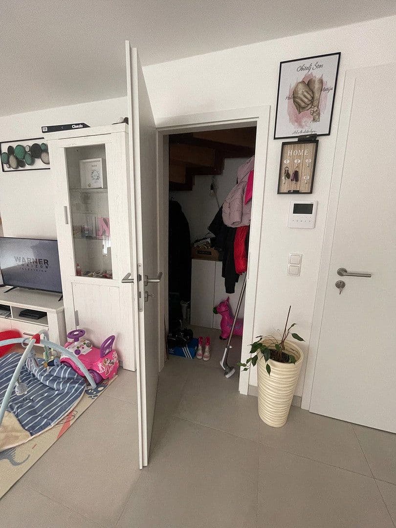 Pronájem bytu 3+1 75 m², Alte Gasse, Külsheim, Bádensko-Württembersko Pronájem bytu 3+1 75 m², Alte Gasse, Külsheim, Bádensko-Württembersko