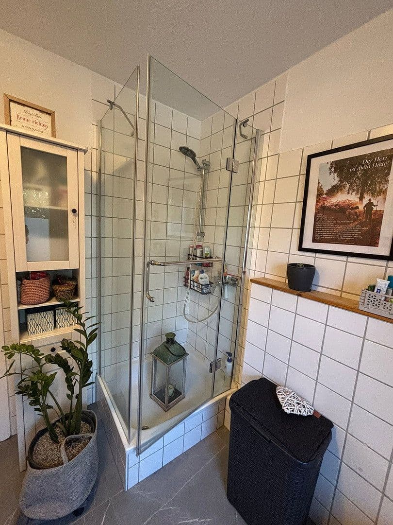 Pronájem bytu 2+1 58 m², Bergring 1a, Marburg, Hessen Pronájem bytu 2+1 58 m², Bergring 1a, Marburg, Hessen