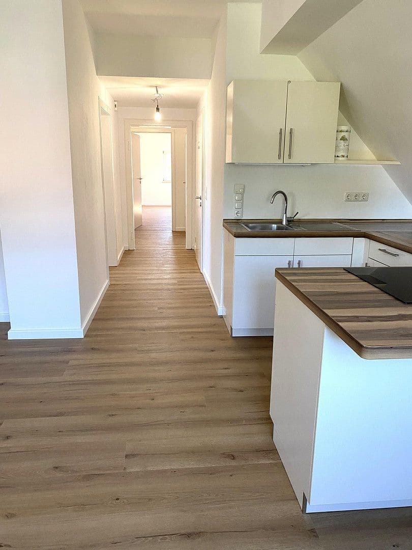 Pronájem bytu 2+1 80 m², Neufnachstraße 3, Fischach, Bavorsko Pronájem bytu 2+1 80 m², Neufnachstraße 3, Fischach, Bavorsko