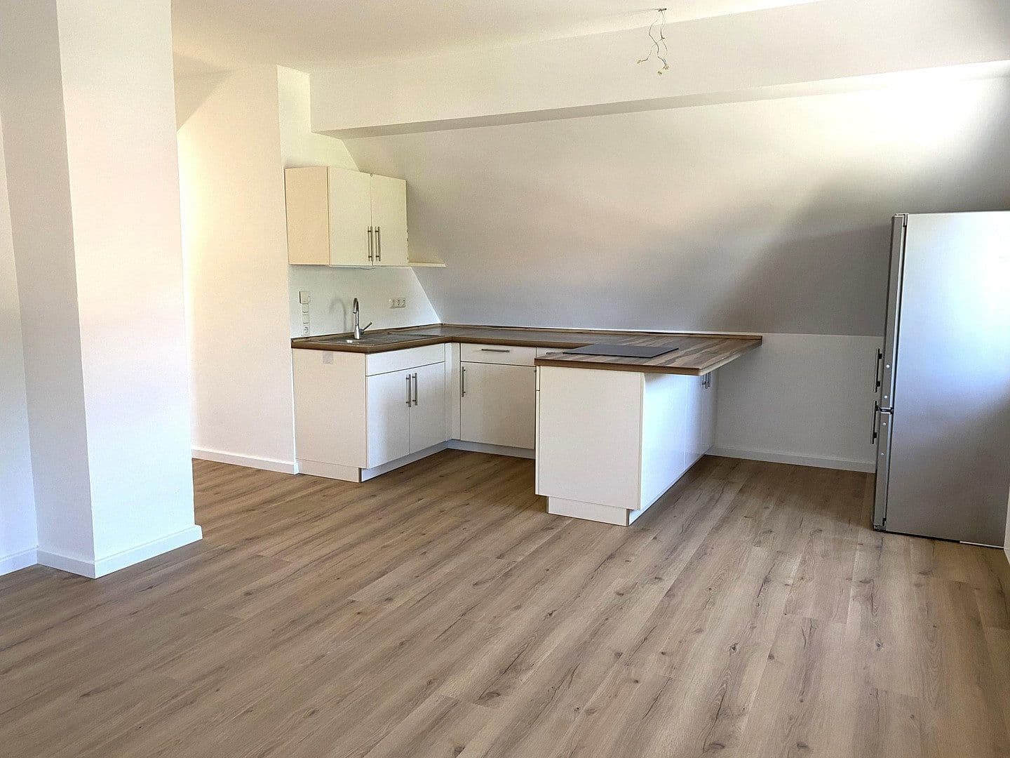 Pronájem bytu 2+1 80 m², Neufnachstraße 3, Fischach, Bavorsko Pronájem bytu 2+1 80 m², Neufnachstraße 3, Fischach, Bavorsko