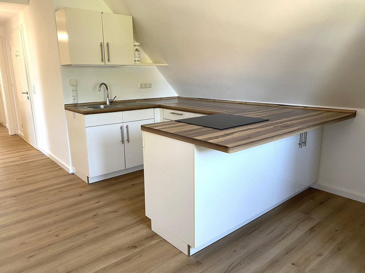 Pronájem bytu 2+1 80 m², Neufnachstraße 3, Fischach, Bavorsko Pronájem bytu 2+1 80 m², Neufnachstraße 3, Fischach, Bavorsko