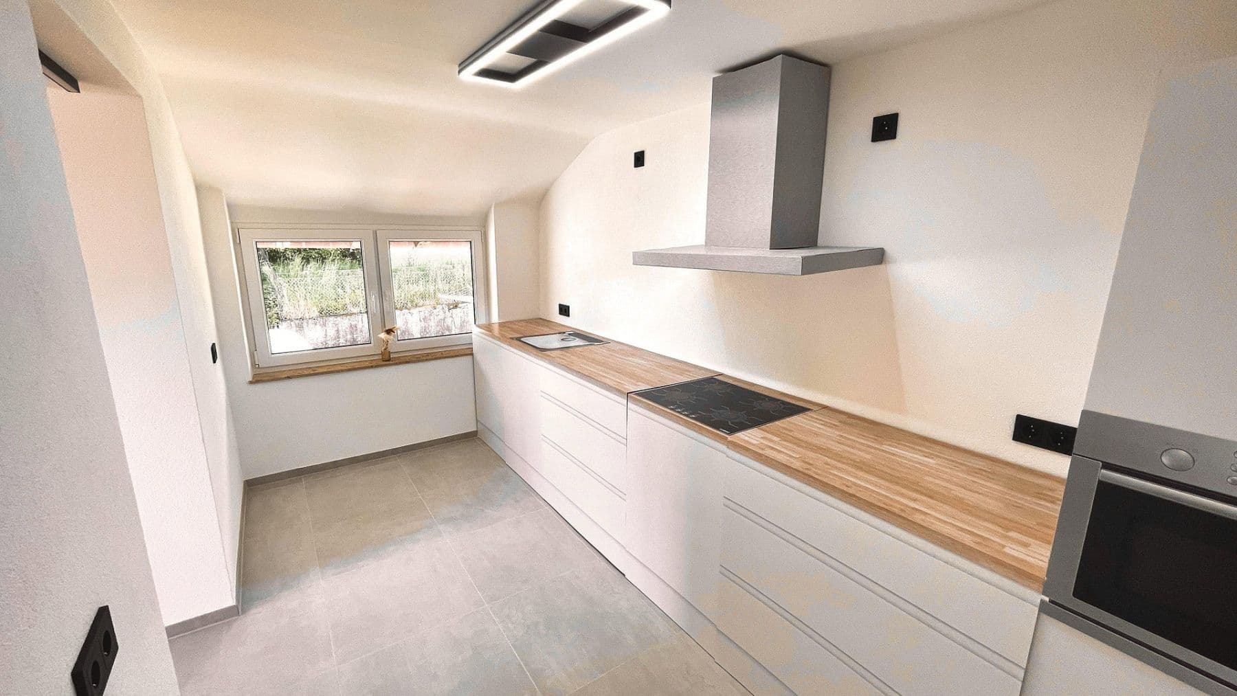 Prodej bytu 4+1 92 m², Bachstraße 51, Weissach, Bádensko-Württembersko Prodej bytu 4+1 92 m², Bachstraße 51, Weissach, Bádensko-Württembersko