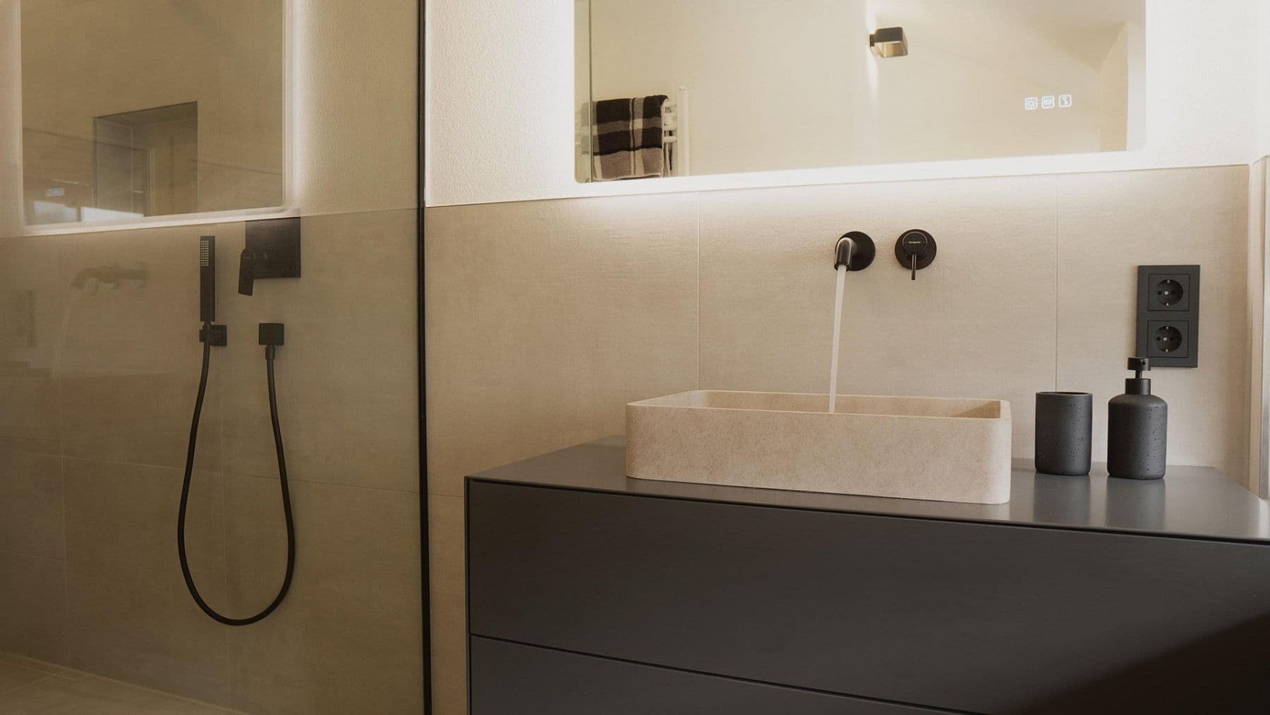 Prodej bytu 4+1 92 m², Bachstraße 51, Weissach, Bádensko-Württembersko Prodej bytu 4+1 92 m², Bachstraße 51, Weissach, Bádensko-Württembersko