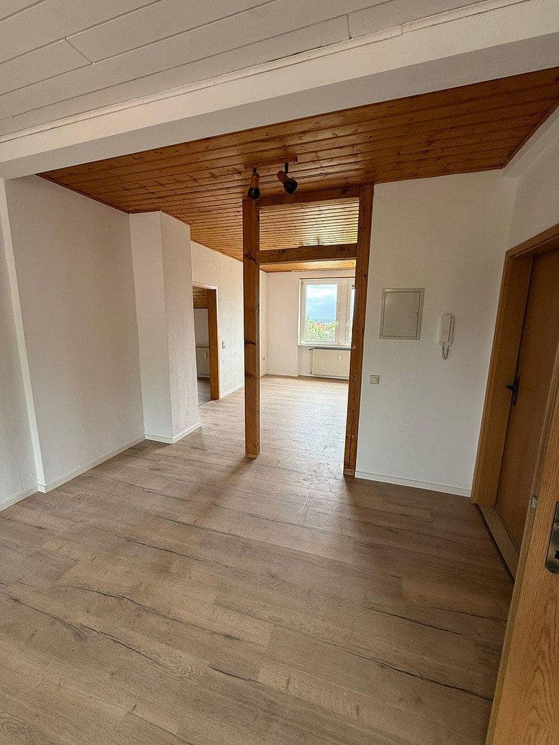 Pronájem bytu 4+1 100 m², Hambachstraße 23, Neustadt, Porýní-Falc Pronájem bytu 4+1 100 m², Hambachstraße 23, Neustadt, Porýní-Falc